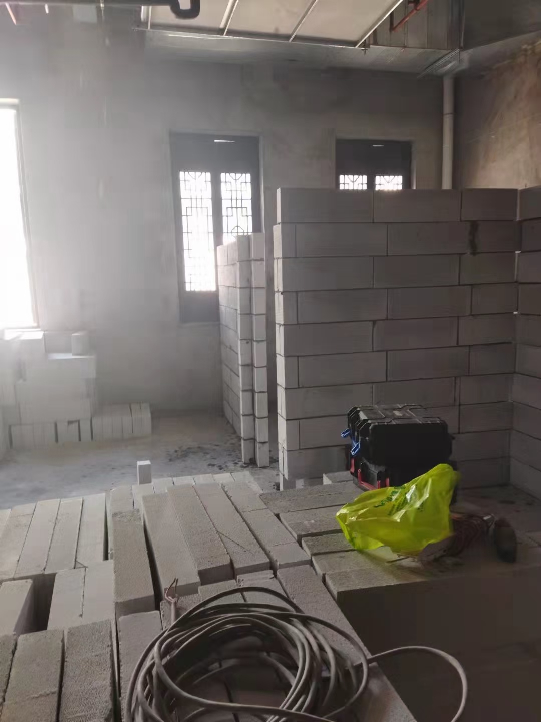 厂房隔墙参考图